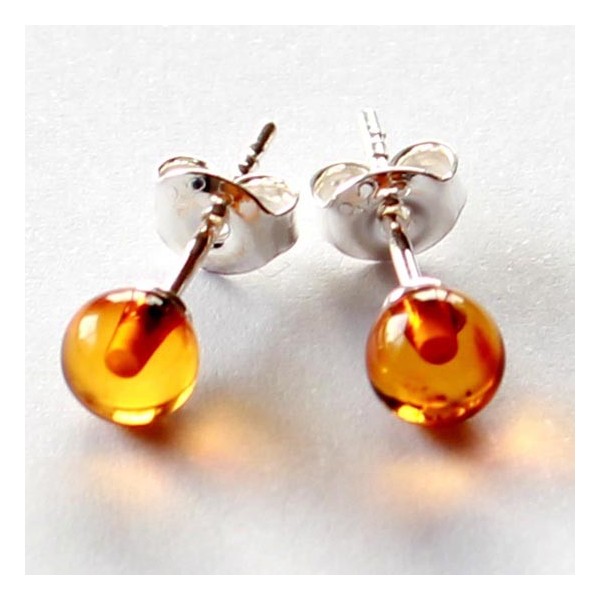 Amber silver earring